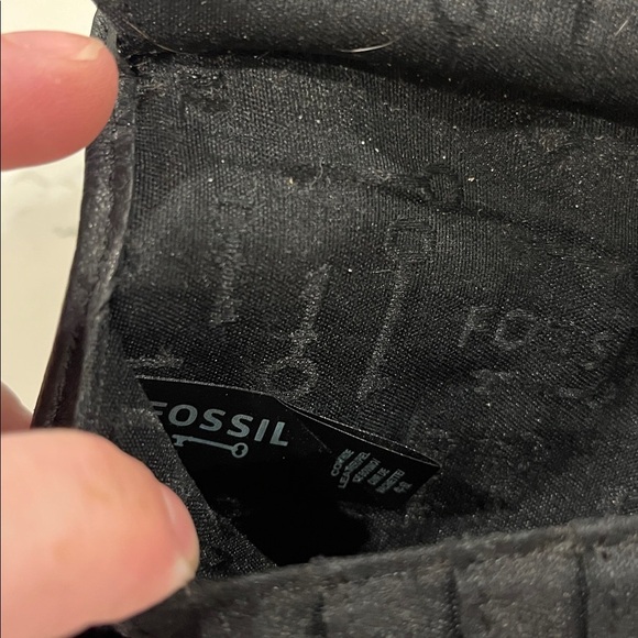 Fossil Trifold Wallet - Picture 5 of 5